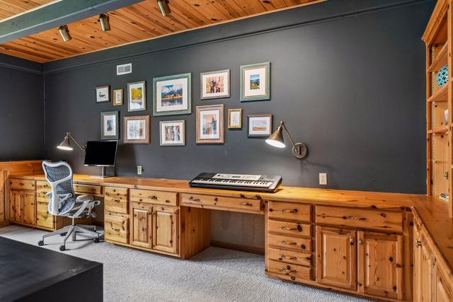 1815 Meadowwoods Trail, Medina, MN 55356