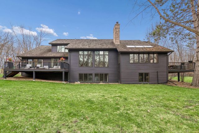 1815 Meadowwoods Trail, Medina, MN 55356