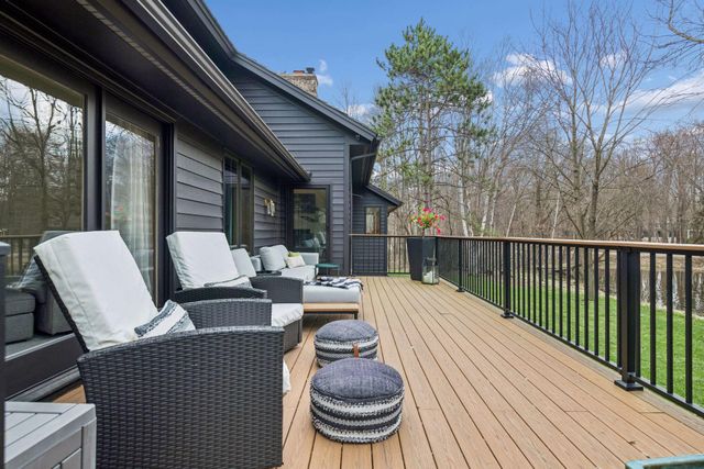 1815 Meadowwoods Trail, Medina, MN 55356