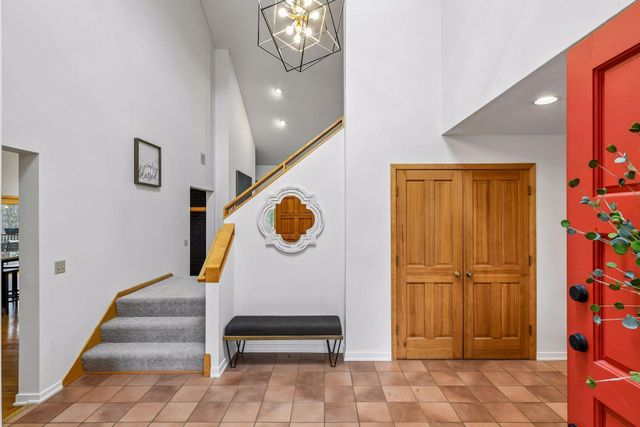 1815 Meadowwoods Trail, Medina, MN 55356