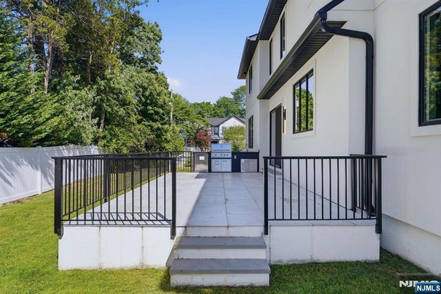 75 Susan Drive, Closter, NJ 07624