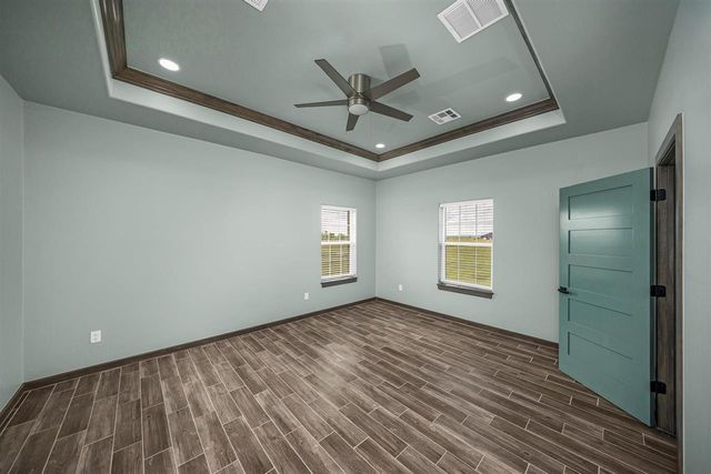 409 SW Applewood, Lawton, OK 73505