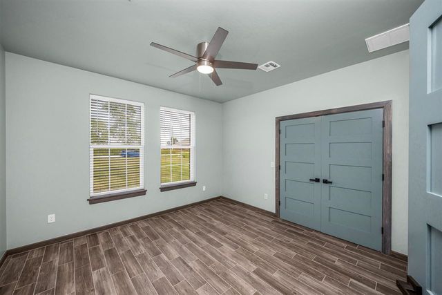 409 SW Applewood, Lawton, OK 73505