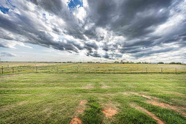 409 SW Applewood, Lawton, OK 73505