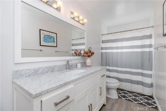 21809 Martinez, Woodland Hills, CA 91364