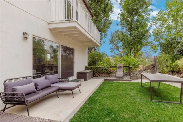 21809 Martinez, Woodland Hills, CA 91364