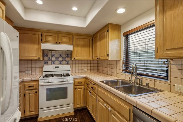 24214 Los Codona Avenue, Torrance, CA 90505