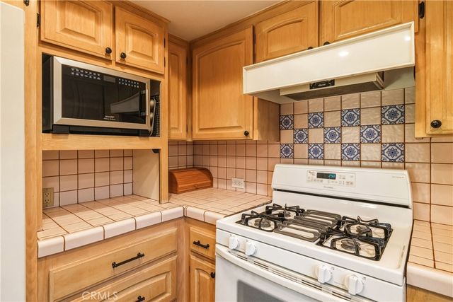 24214 Los Codona Avenue, Torrance, CA 90505