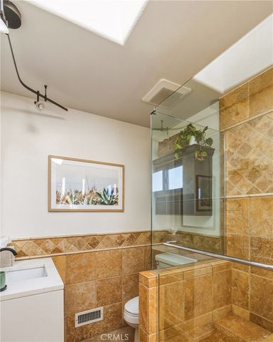 24214 Los Codona Avenue, Torrance, CA 90505