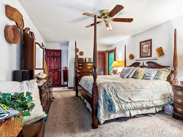 900 MT HOOD COURT, Green Bay, WI 54311