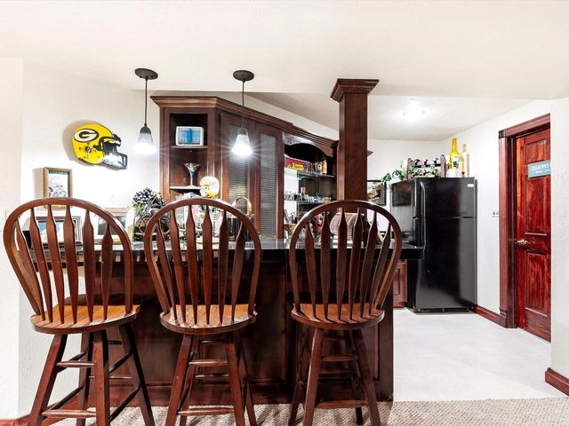 900 MT HOOD COURT, Green Bay, WI 54311