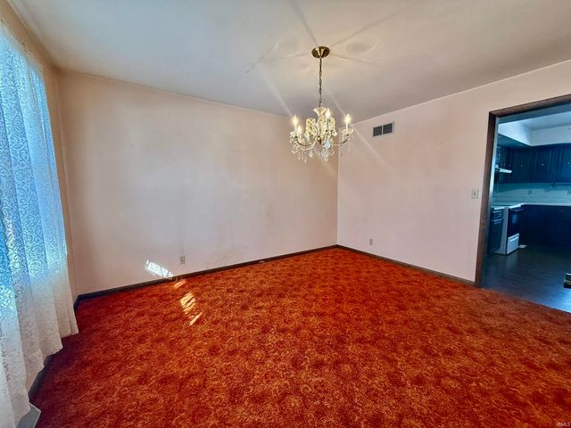 201 N Second Street, Owensville, IN 47665