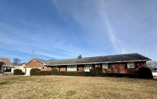 201 N Second Street, Owensville, IN 47665