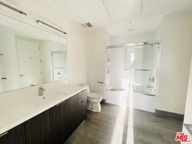 1122 Gayley 408, Westwood, CA 90024