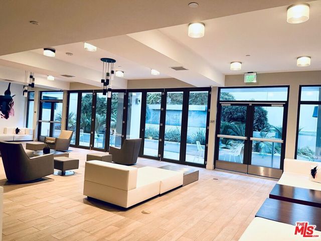 1122 Gayley 408, Westwood, CA 90024