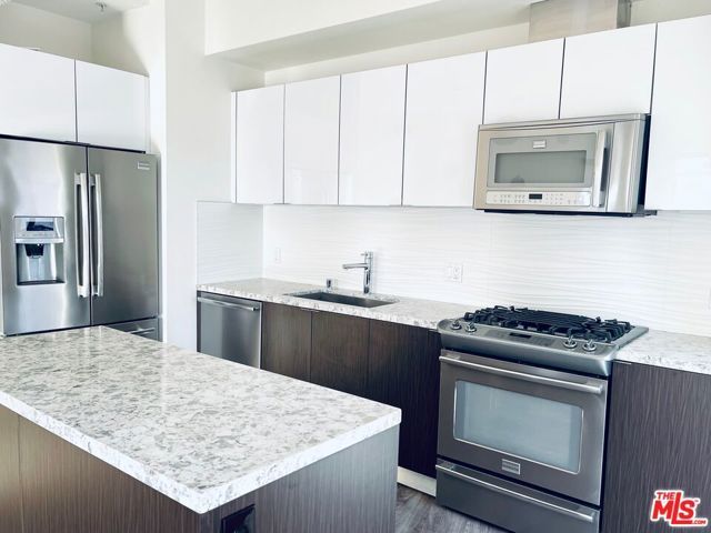 1122 Gayley 408, Westwood, CA 90024