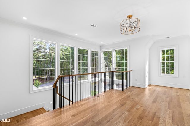 6 Chantilly Place, Durham, NC 27707