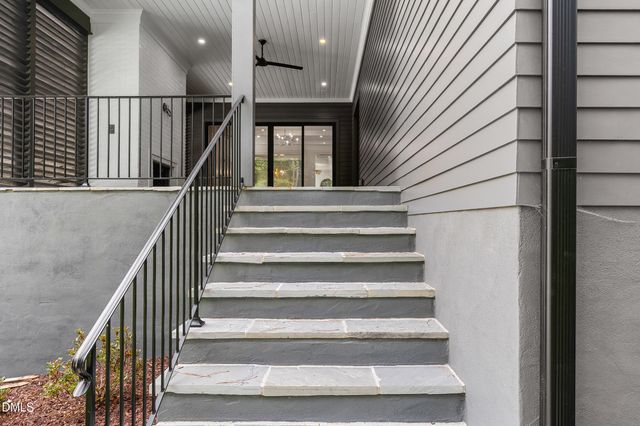 6 Chantilly Place, Durham, NC 27707