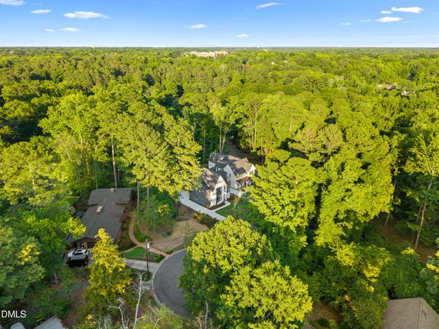 6 Chantilly Place, Durham, NC 27707