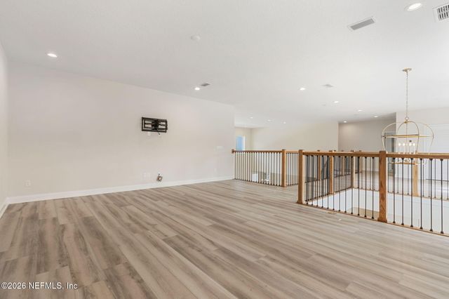 536 E KESLEY Lane, St. Johns, FL 32259