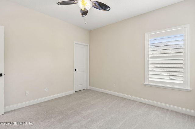 536 E KESLEY Lane, St. Johns, FL 32259