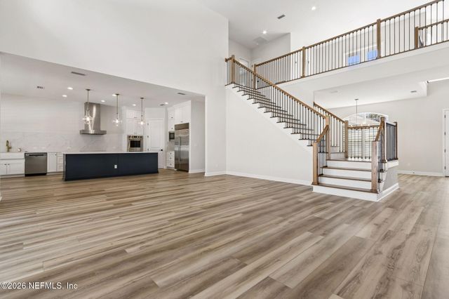 536 E KESLEY Lane, St. Johns, FL 32259