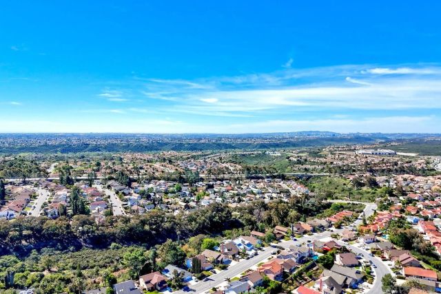 13323 Thunderhead St, San Diego, CA 92129