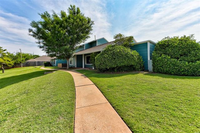 2717 Indian Creek Boulevard, Oklahoma City, OK 73120
