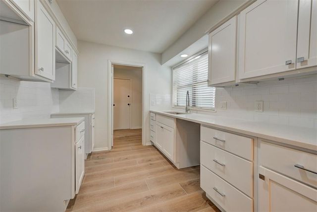 2717 Indian Creek Boulevard, Oklahoma City, OK 73120