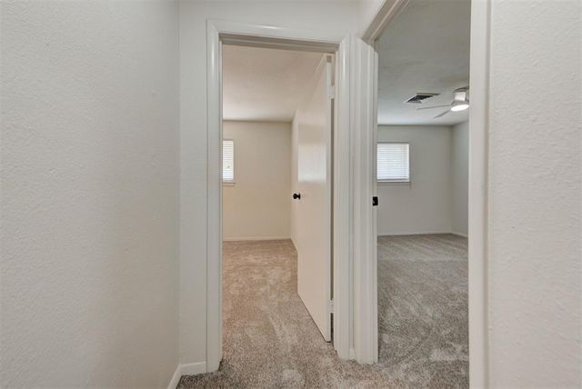 2717 Indian Creek Boulevard, Oklahoma City, OK 73120