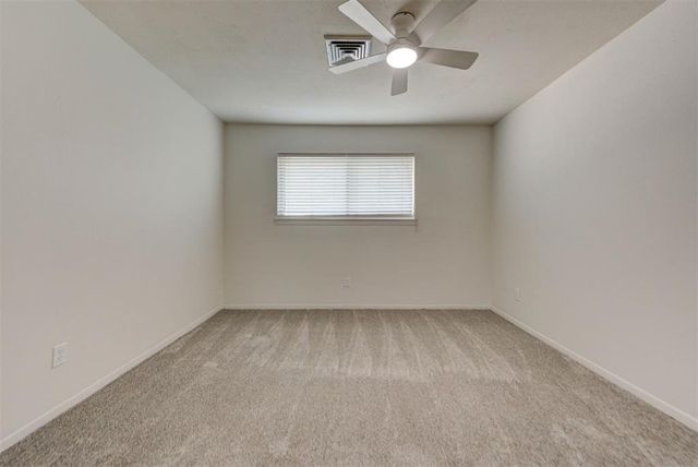 2717 Indian Creek Boulevard, Oklahoma City, OK 73120