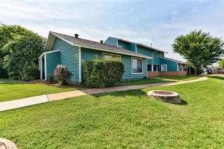 2717 Indian Creek Boulevard, Oklahoma City, OK 73120