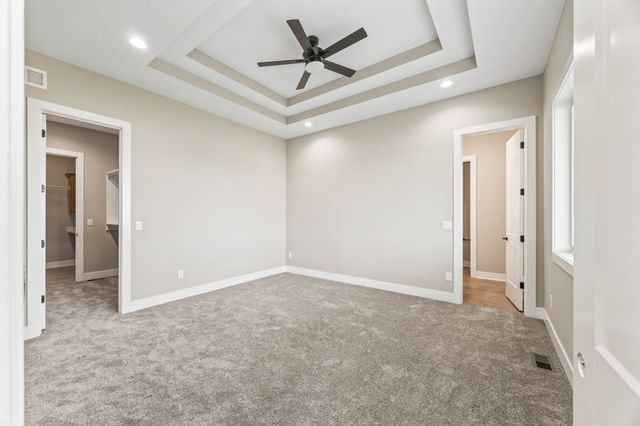 3945 Westgate Parkway, Clive, IA 50325