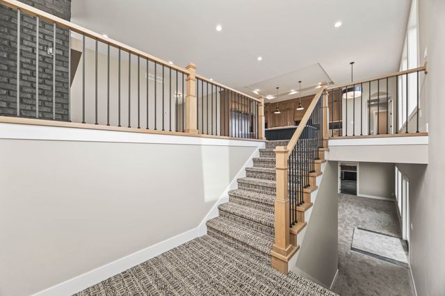 3945 Westgate Parkway, Clive, IA 50325