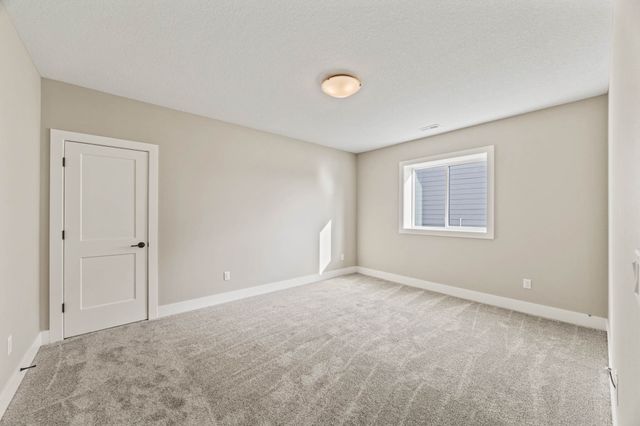 3945 Westgate Parkway, Clive, IA 50325