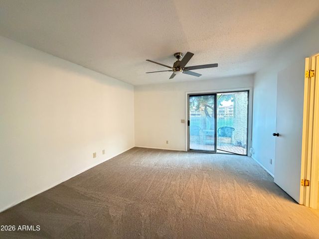 2901 W SIERRA Street, Phoenix, AZ 85029