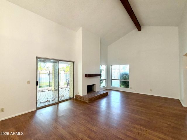 2901 W SIERRA Street, Phoenix, AZ 85029