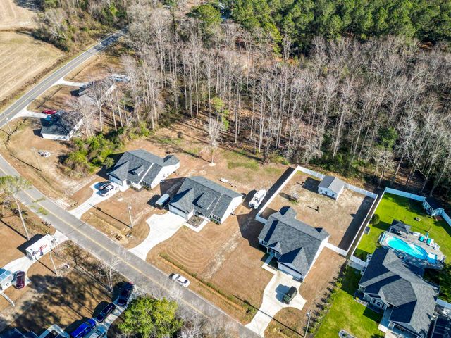 3394 Dusty Rd., Loris, SC 29569