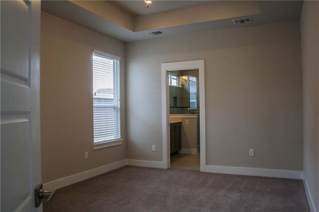 1013 Banyon ST, Austin, TX 78757