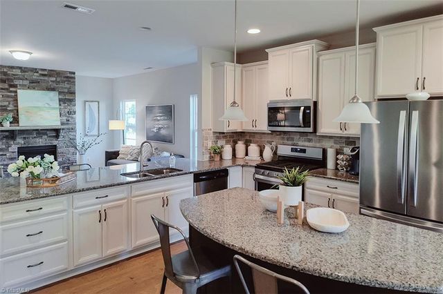 3296 Alyssa Way, High Point, NC 27265