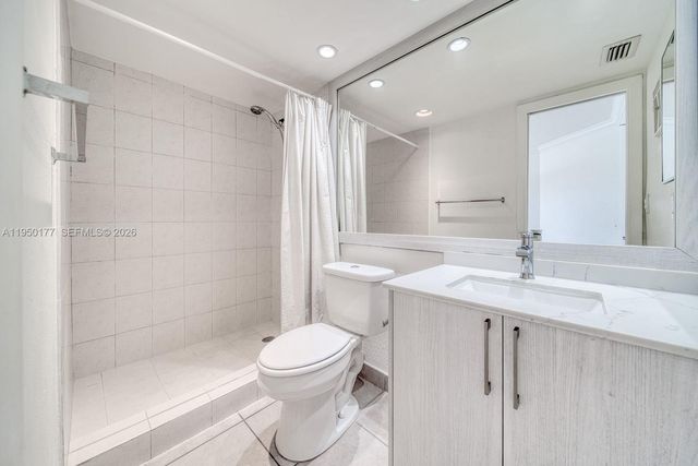 10795 SW 108th Avenue 304, Miami, FL 33176
