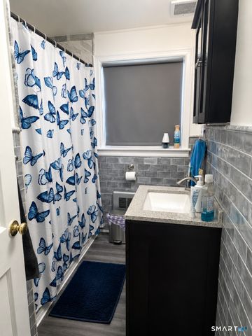11 Westbrook Street, Hartford, CT 06106