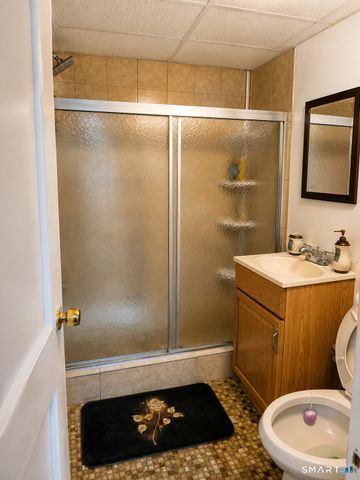 11 Westbrook Street, Hartford, CT 06106