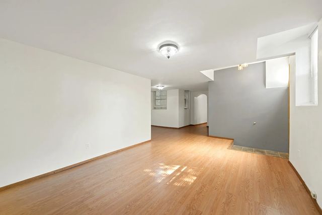 2724 W Chicago Avenue, Chicago, IL 60622