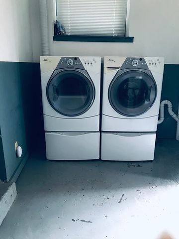 2724 W Chicago Avenue, Chicago, IL 60622