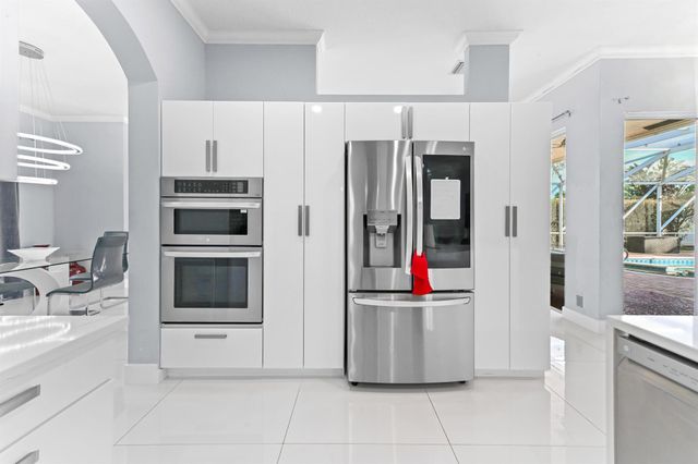 1733 22nd Avenue N, Lake Worth Beach, FL 33460