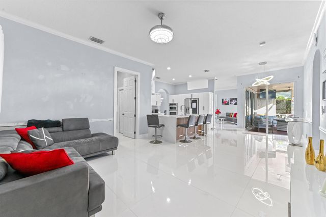 1733 22nd Avenue N, Lake Worth Beach, FL 33460