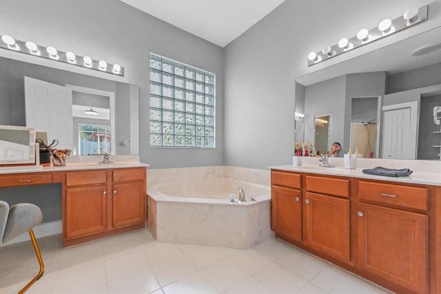 1733 22nd Avenue N, Lake Worth Beach, FL 33460