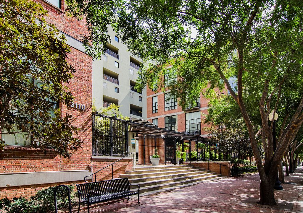3110 Thomas Avenue 340, Dallas, TX 75204