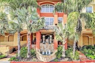 1711 Old Spanish Trail 405, Houston, TX 77054